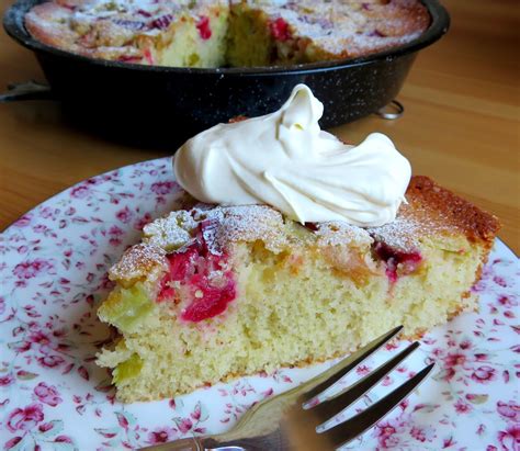 Quick & Easy Rhubarb Cake | The English Kitchen