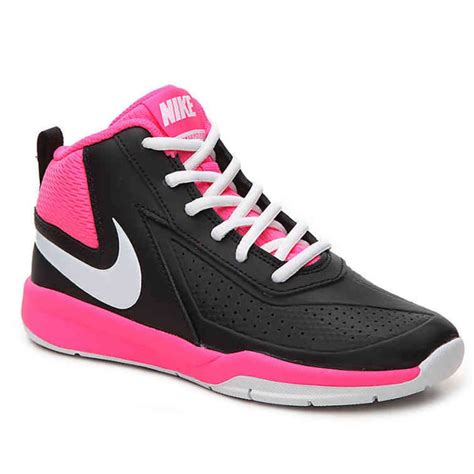 NIKE Little Girls' Team Hustle D 7 Basketball Shoes - Bob’s Stores