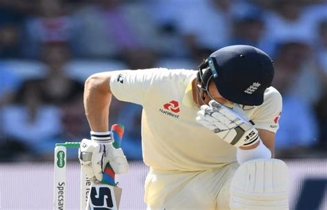 Ashes 2019: England suffers a humiliating collapse at Headingley - Oyeyeah