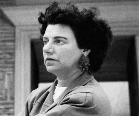 Peggy Guggenheim Biography - Facts, Childhood, Family Life & Achievements