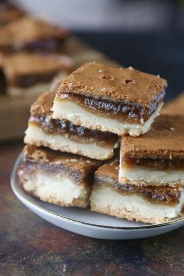 Brown Sugar Shortbread Bars - The Seaside Baker