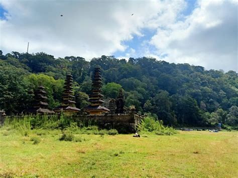 Tamblingan Lake - Bali.com