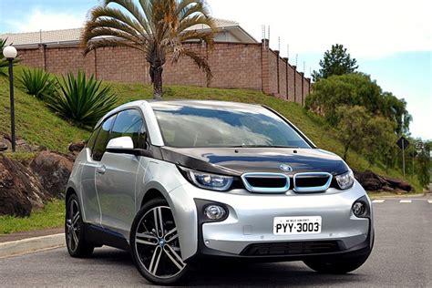 BMW i3 Rex Full: como é dirigir o elétrico de luxo