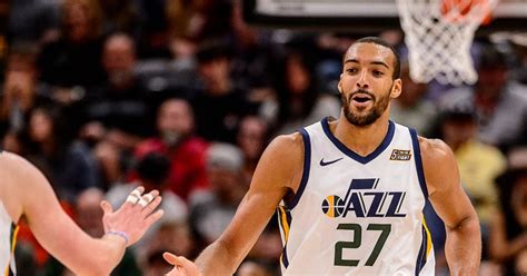 Rudy Gobert sets single-season dunk record, scores season-high 27 points