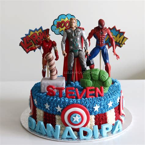 Superhero cake Marvel Birthday Cake, Marvel Cake, 3rd Birthday ...