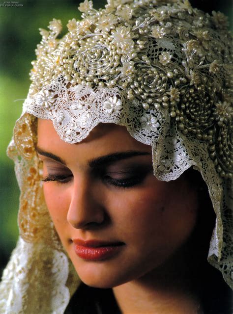 Star Wars – Padmé’s Wedding Gown – Naergi's Costuming Site