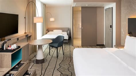 Modern Airport Hotel Frankfurt |Hyatt Place Frankfurt Airport