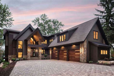 Rustic contemporary lake house with privileged views of Lake Minnetonka | Contemporary lake ...