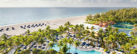 Fort Lauderdale Beach Hotel | Fort Lauderdale Marriott Harbor Beach Resort & Spa