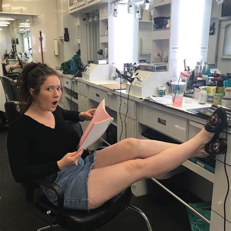 Emma Kenney‏ - SHAMELESS Season 8 on the set