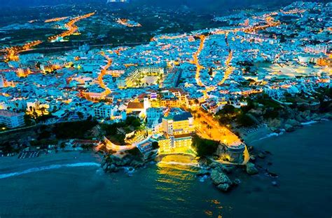 Nerja Nightlife, Pubs and Clubs in Nerja, Costa del Sol