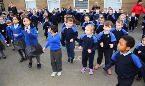 PHOTO GALLERY: Operation Transformation Challenge at Scoil Mhuire Junior School, Newbridge ...