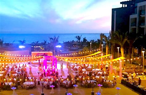 Hard Rock Los Cabos Wedding - wedding packages + venues