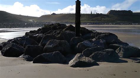 Coastal Defences at Mappleton - the impacts of the rock armour groynes - YouTube