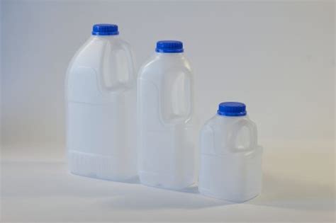 2 Litre Milk Container With Cap - Plastic Milk Containers Online