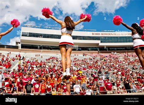 Tallahassee, FL, USA. 5th Oct, 2013. Florida State Seminoles ...