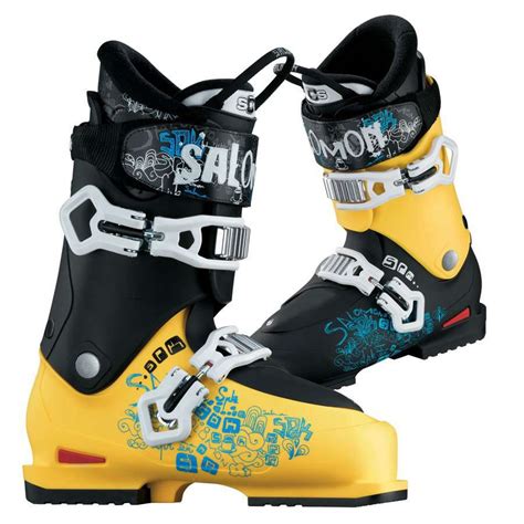 Freestyle Skiing - Ski Boots | Freestyle Skiing equipment | Freestyle Skiing Uniforms