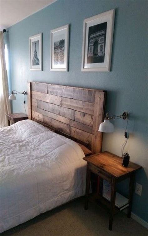 16 Outstanding DIY Reclaimed Wood Headboards for Rustic Bedroom - GODIYGO.COM