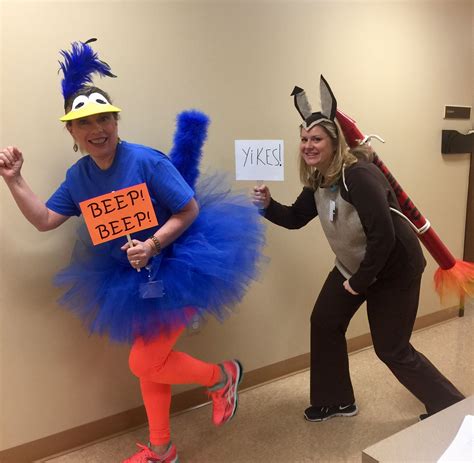 Roadrunner and Wile E coyote costumes | Punny halloween costumes ...