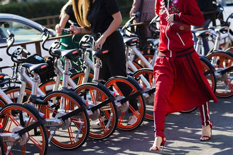 Milan Fashion Week Street Style, Milan Fashion Weeks, Cool Street ...