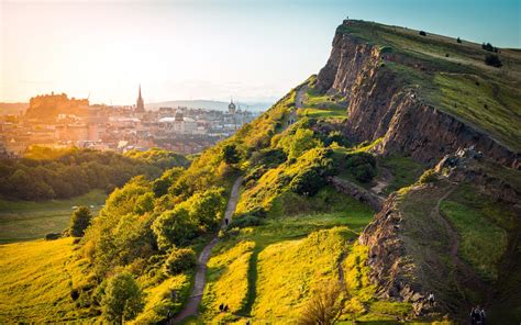 Sunrise Sunlight Arthurs Seat Edinburgh UK 5K Preview | 10wallpaper.com