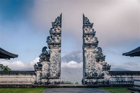 Lempuyang Temple, Bali: A No FOMO Indonesia Traveler's Guide