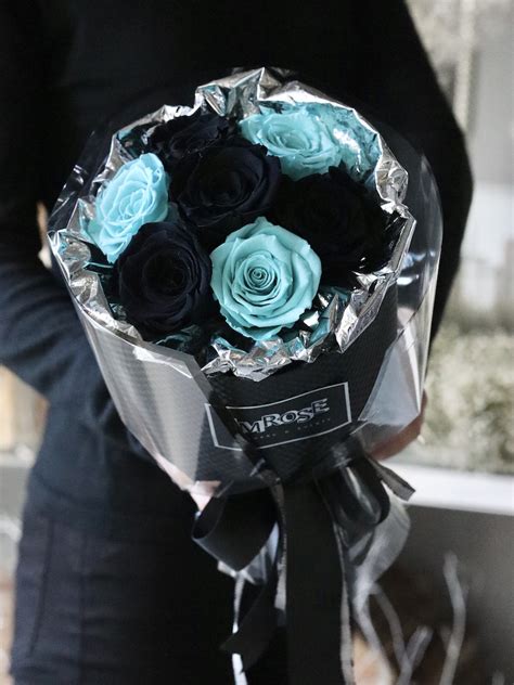 Petite Bouquet – Forget Me Not – IMROSE