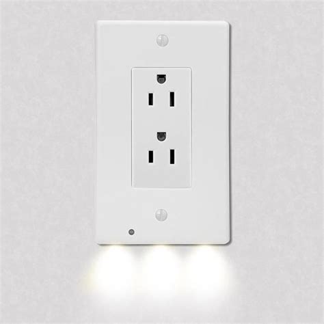 5-Pack Outlet Cover with Built-In LED Night Light - 2 Styles - Tanga