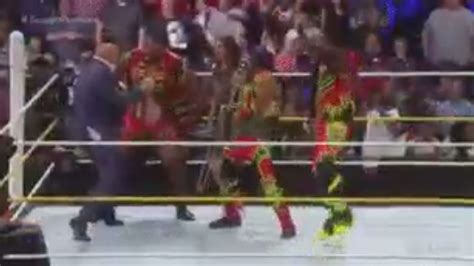 Video: Triple H and Stephanie McMahon dance with The New Day - Cageside ...