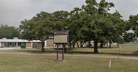 The Texas high school that delayed graduation says 100% of seniors are ...