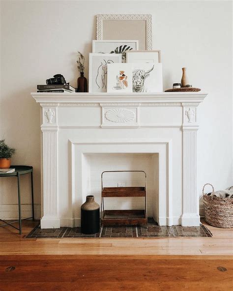 30 Top Fireplace Mantel Decor Ideas for Every Interior | Displate Blog