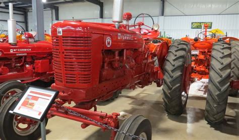 Farmall Super M Specs and data - United Kingdom