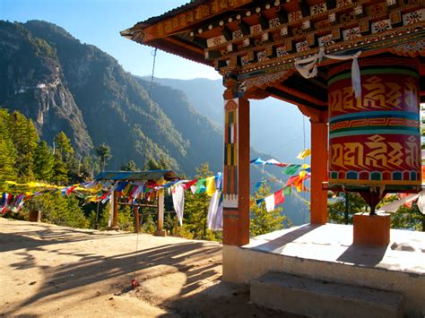 Paro Taktsang | Himalayan Wonders