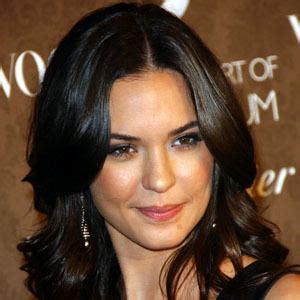 Odette Annable - Biography, Family Life and Everything About | Wiki ...