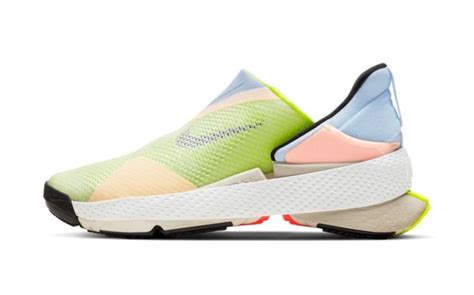 Nike’s Go FlyEase Is Its First Hands-Free Shoe: Release Info – Footwear News