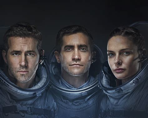 Papeis de parede Astronautas Ryan Reynolds Life 2017, Jake Gyllenhaal, Rebecca Ferguson Três 3 ...