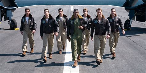 ‘Devotion’ Review: Jonathan Majors Soars as Navy’s First Black Fighter ...