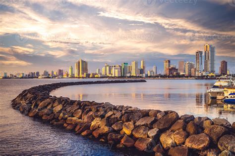 Port of Manila at Manila bay in the Philippines 2557267 Stock Photo at ...