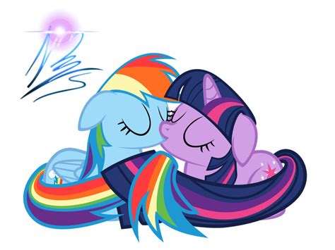 Rainbow Dash And Twilight Sparkle Kiss