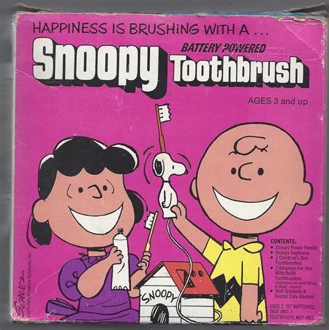 Snoopy Toothbrush Box Front - made by Kenner in 1972 Snoopy Dog House, Dth, Wall Brackets ...