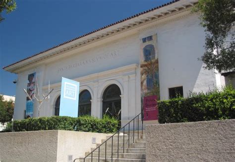 Santa Barbara Museum of Art | Travelling around the World