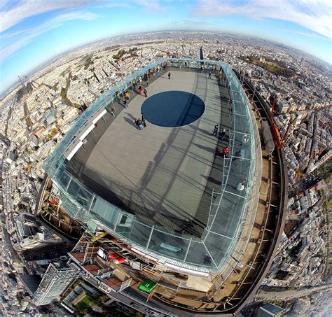 Discover the stunning view from Tour Montparnasse - French Moments