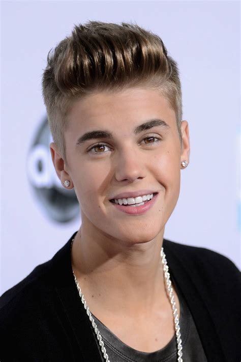 Justin Bieber Hairstyle 2010 - Best Haircut 2020