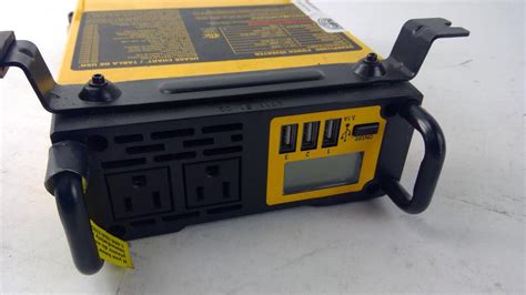 DeWalt Power Inverter | Property Room