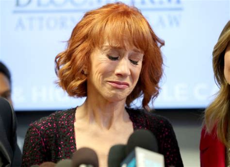 Latest Updates: I'm no longer sorry - Kathy Griffin retracts apology ...