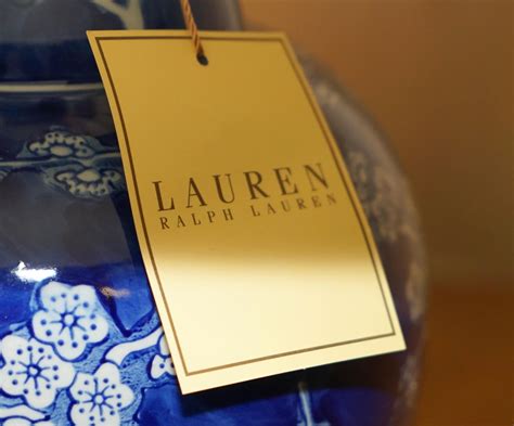 1 OF 6 BRAND NEW BOXED RALPH LAUREN COBALT BLUE and WHITE CHINESE PORCELAIN LAMPs For Sale at ...