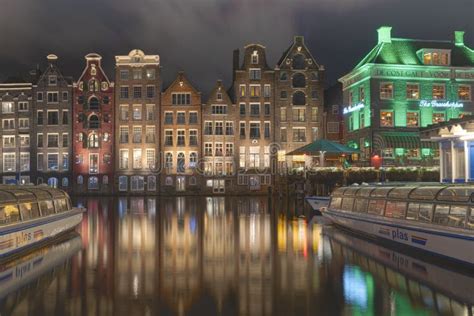 Amsterdam by Night and Water Editorial Stock Image - Image of water, green: 181510739