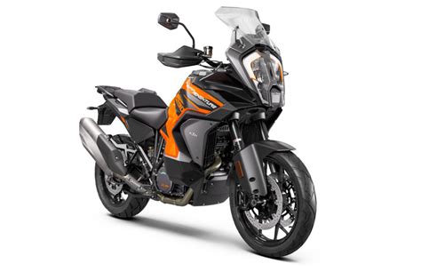 2022 KTM 1290 Super Adventure S | First Look Review | Rider Magazine