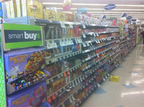 Walking The Candy Aisle: February 2012