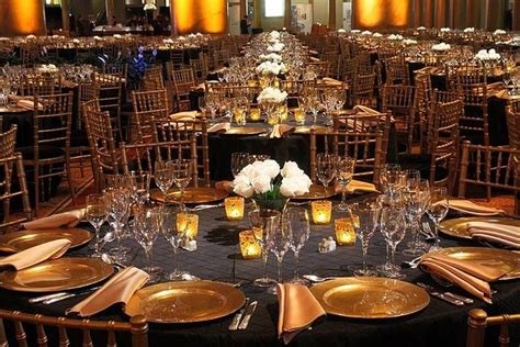 120" Round Pintuck Taffeta Black Tablecloth | Black tablecloth, Black tablecloth wedding, Gold ...